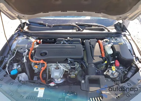 2024 Honda Accord Touring z USA, uszkodzony, nr VIN 1HGCY2F86RA059836